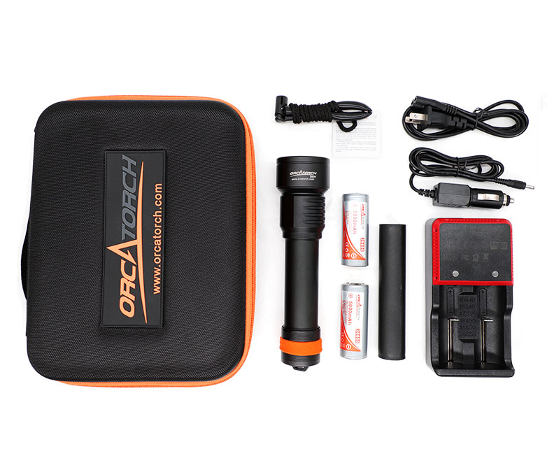 OrcaTorch D511 dive torch box