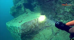 Test of the OrcaTorch New D511 Diving Light- Quarry Excavators